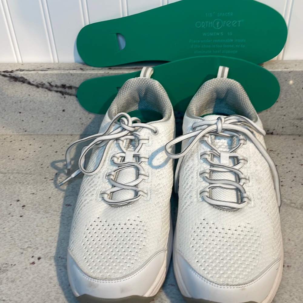 Orrhofeet white canvas sneaker with inserts